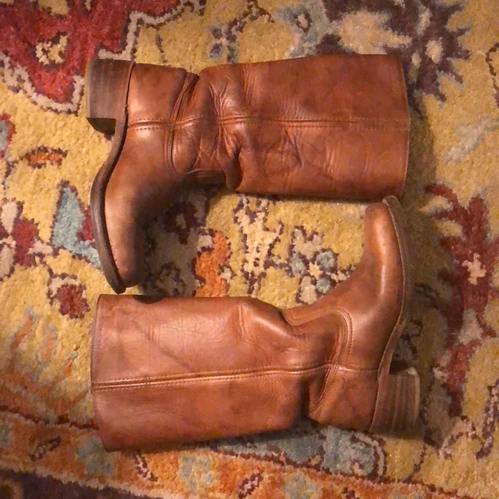 Frye Campus Boots